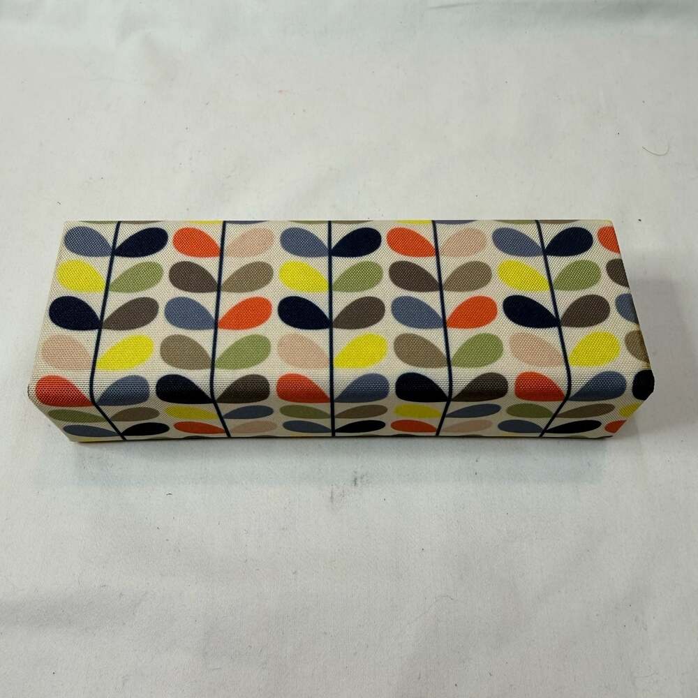 Orla Kiely Triangular Folding Glasses Hard Case, Stem Logo
